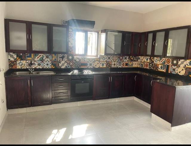 2 BEDROOM PROPERTY TO RENT IN HONEYDEW